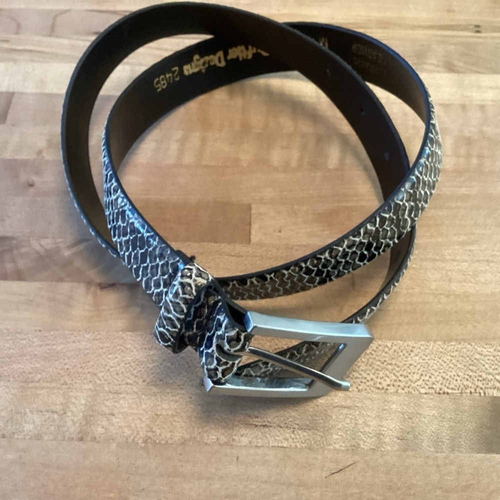 Sandy Duftler Designs Women's Snake Skin Print Leather Belt 2485 Medium
